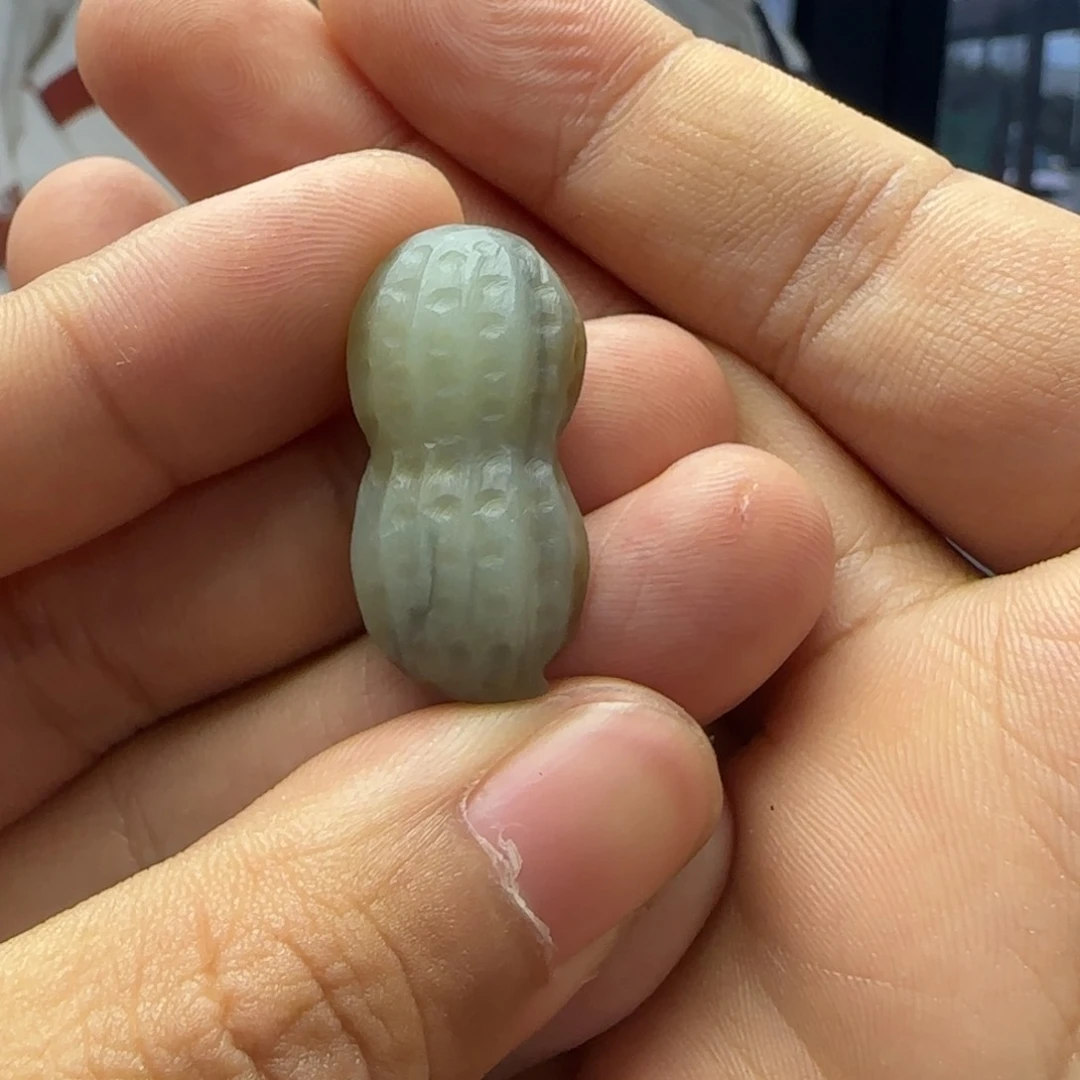 和田玉（糖玉）颈饰未镶嵌