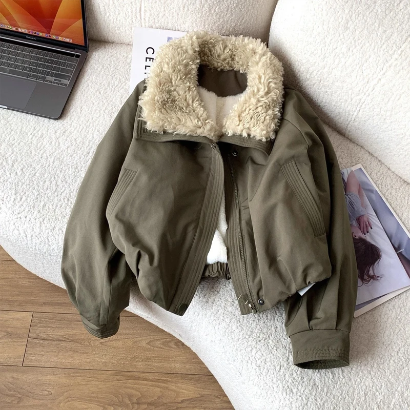 温柔灵动风毛绒大翻领棉衣2026冬季新款短款版型日常甜柔利落