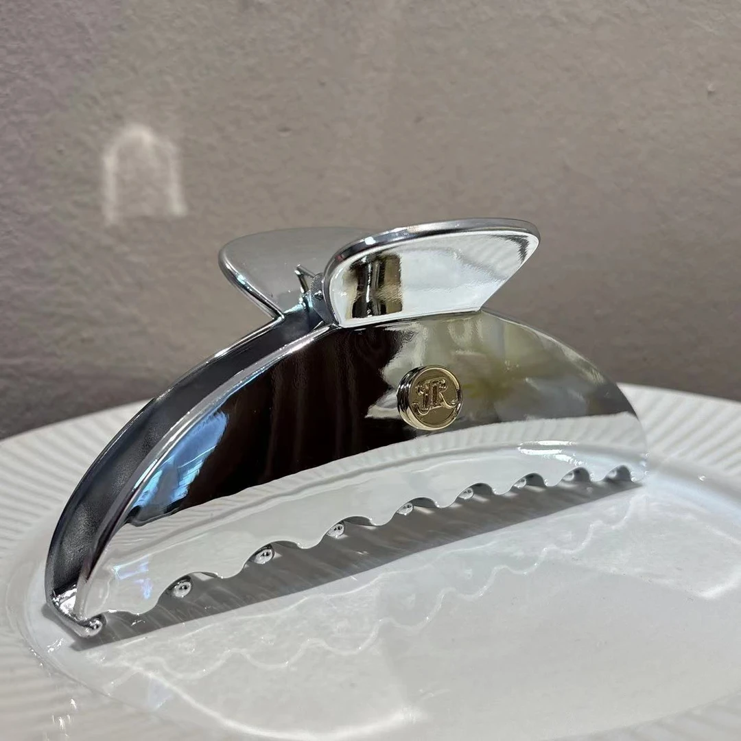 东大门简约气质银色发抓Z120