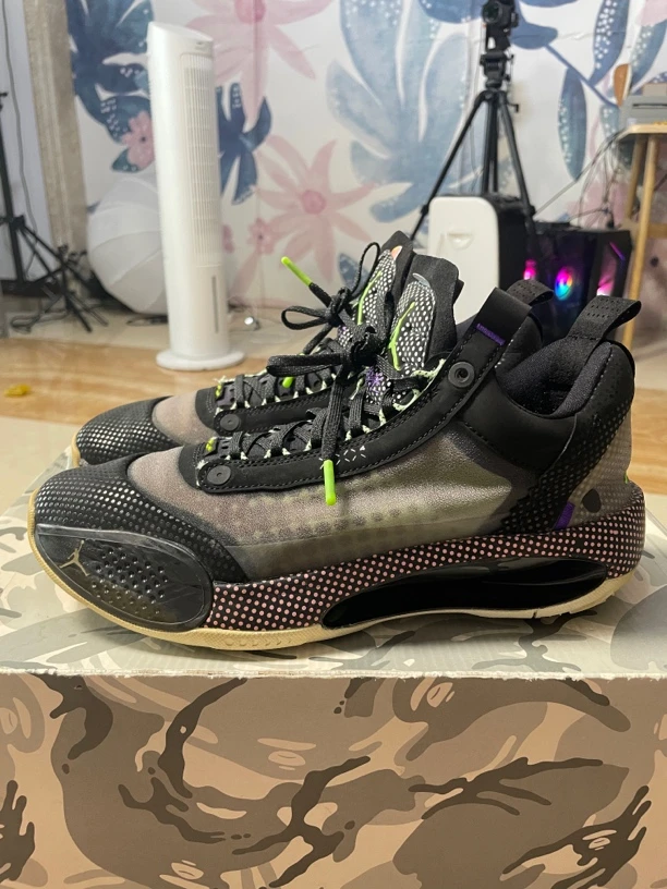 95新 MM6 43码275/Jordan 34 缓震支撑 篮球鞋