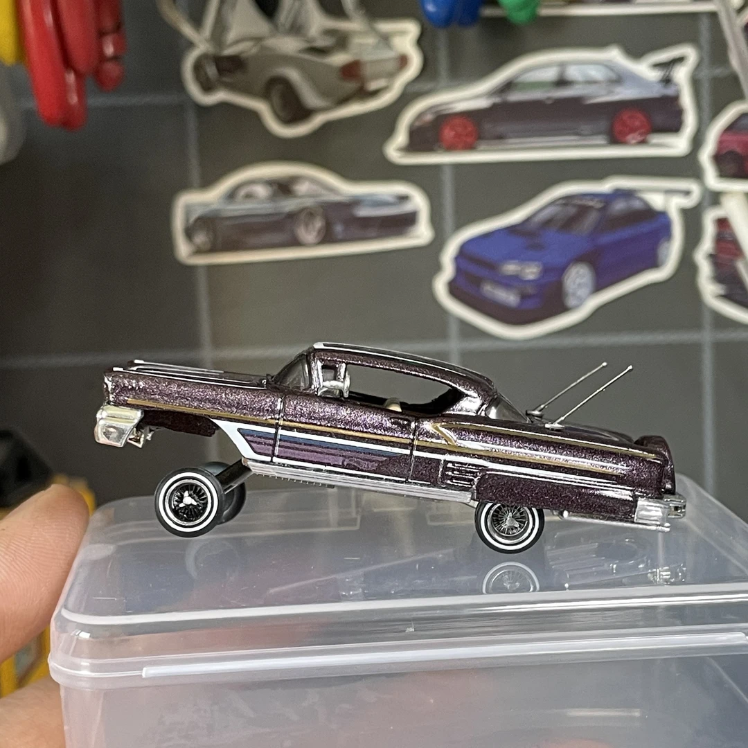 1:64 Lowrider跳跳车改装版