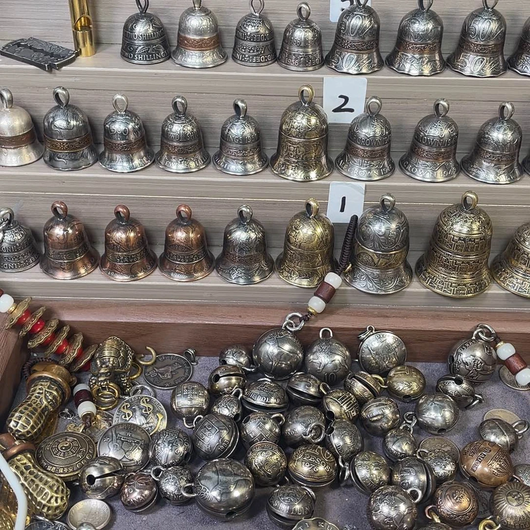 宇***会国外胸针配饰配件