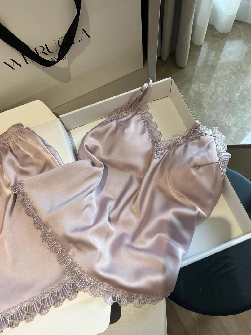 夏季新款吊带短裤两件套薄款冰丝睡衣女带胸垫纯欲风家居服可外穿