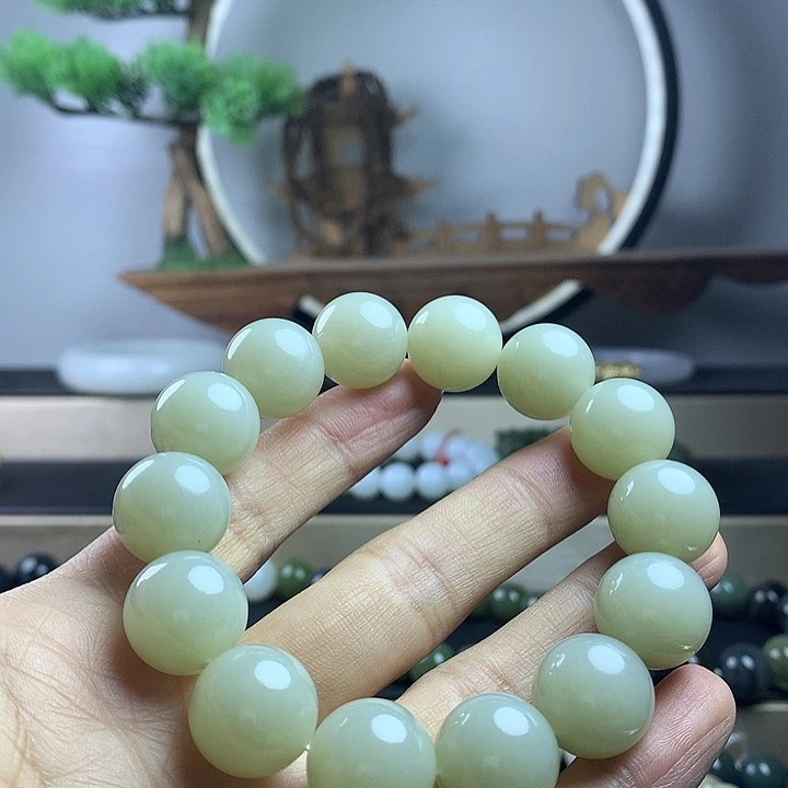 铁***哥和田玉未镶嵌手串