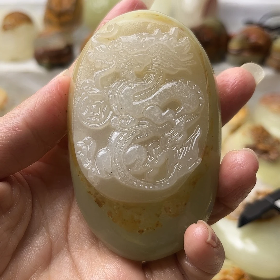 石材方解石手把摆件龙不退换