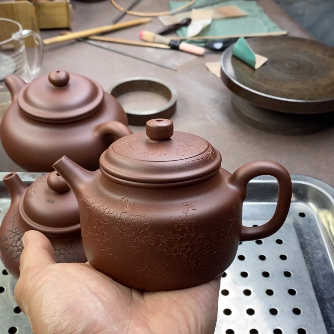茶壶紫砂德钟刻绘容量251毫升左右