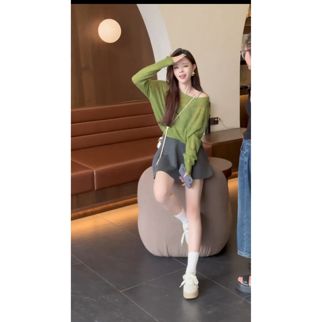 毛衣女2025新款爆款早秋软糯慵懒氛围感穿搭露肩针织上衣