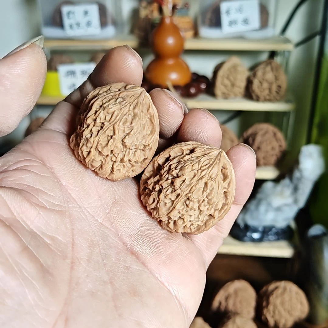 35加尺寸，姜黄皮南疆，有黄，介意勿拍