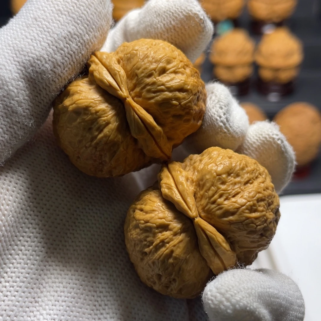 把件文玩核桃Y5烈焰红唇38尺