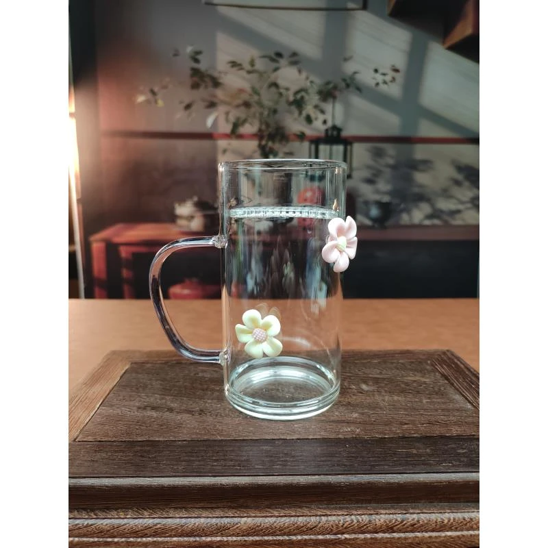 C522-粉色捏花玻璃花月牙水杯YC
