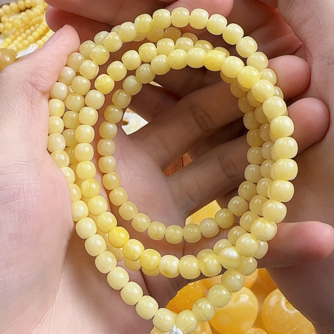 蜜蜡未镶嵌珠宝奇石