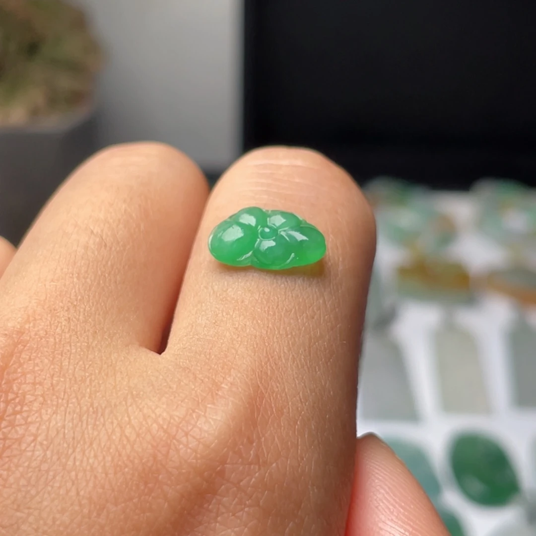 定制翡翠未镶嵌天然翡翠