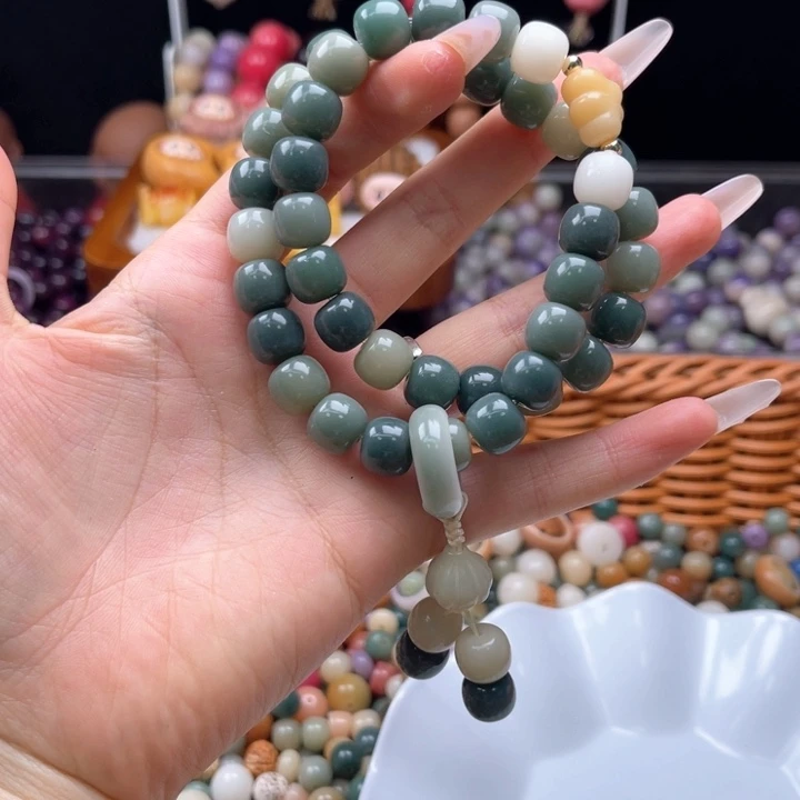 白玉菩提吊坠a12mm/白绿手串成品