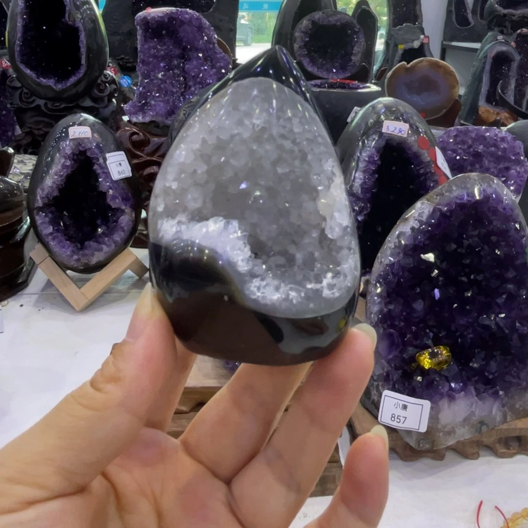 未镶嵌水晶大型摆件（非配饰）