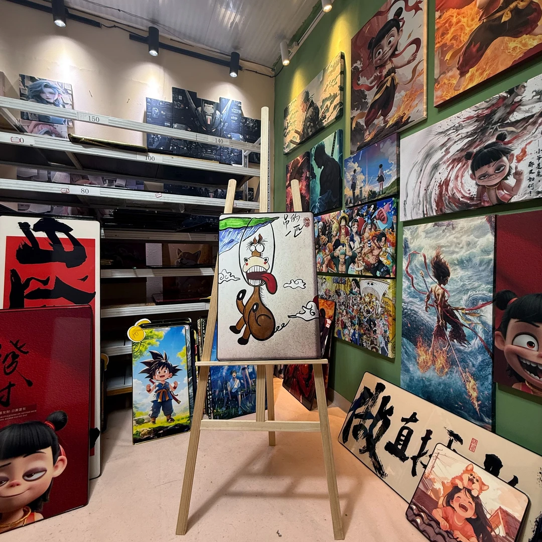 吊的一批搞笑愉快装饰画40-60