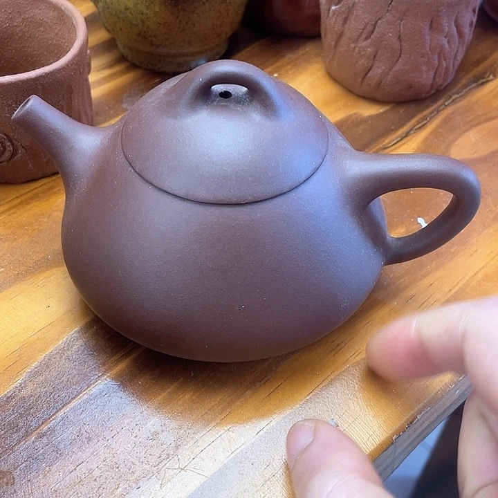 紫砂茶壶处理一把