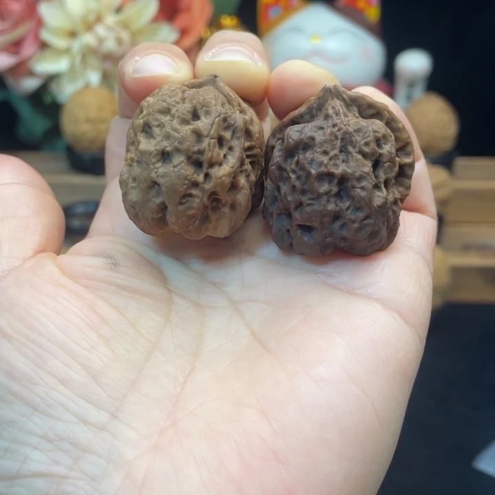 把件文玩核桃云南铁核桃40