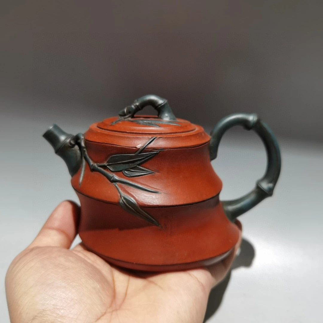 品名双色竹叶壶底款汪奶奶尺寸15/9cm..容量300cc泥料原矿红泥