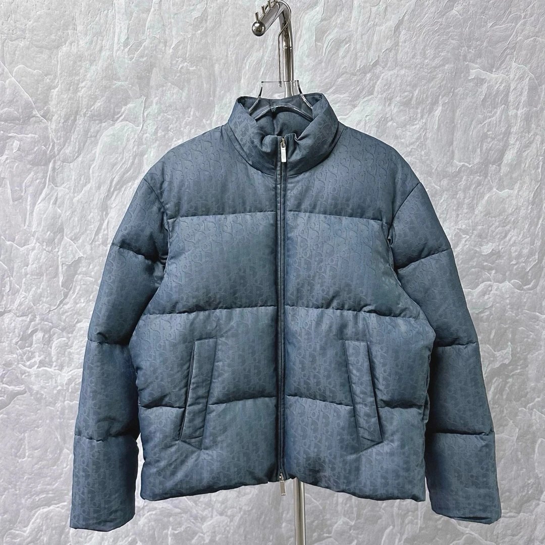 未使用 DIOR/迪奥 SS25 满印提花立领羽绒服外套48码P01279