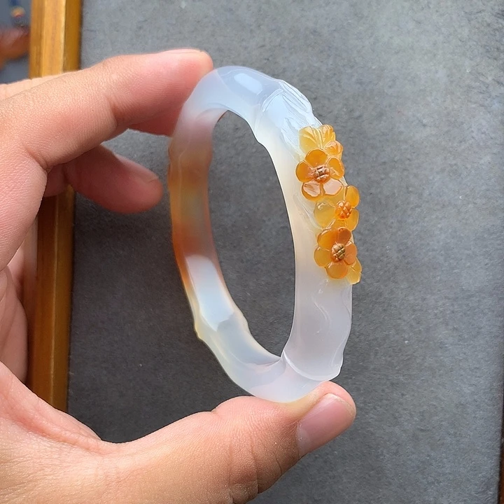 玛瑙/玉髓未镶嵌手镯56/57圈口