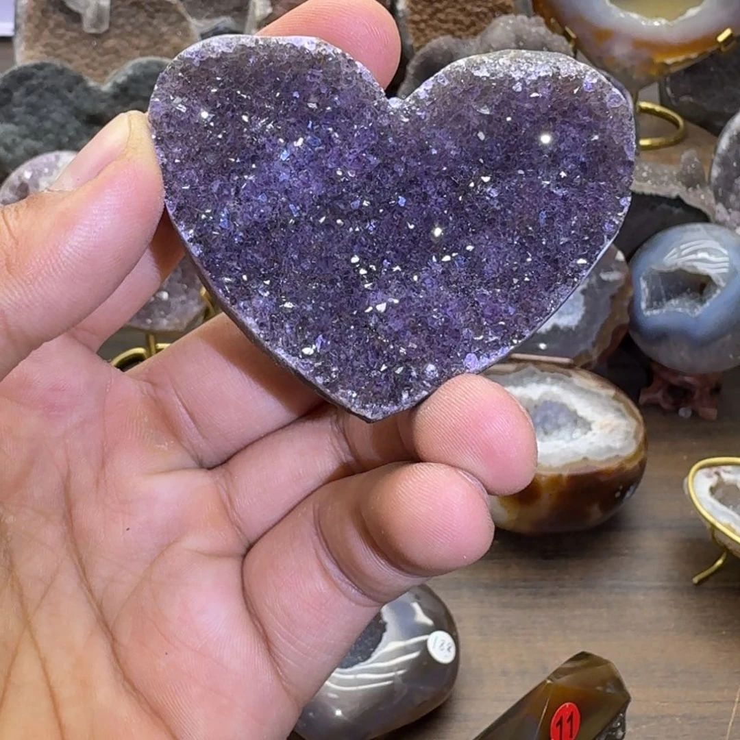 未镶嵌水晶大型摆件（非配饰）