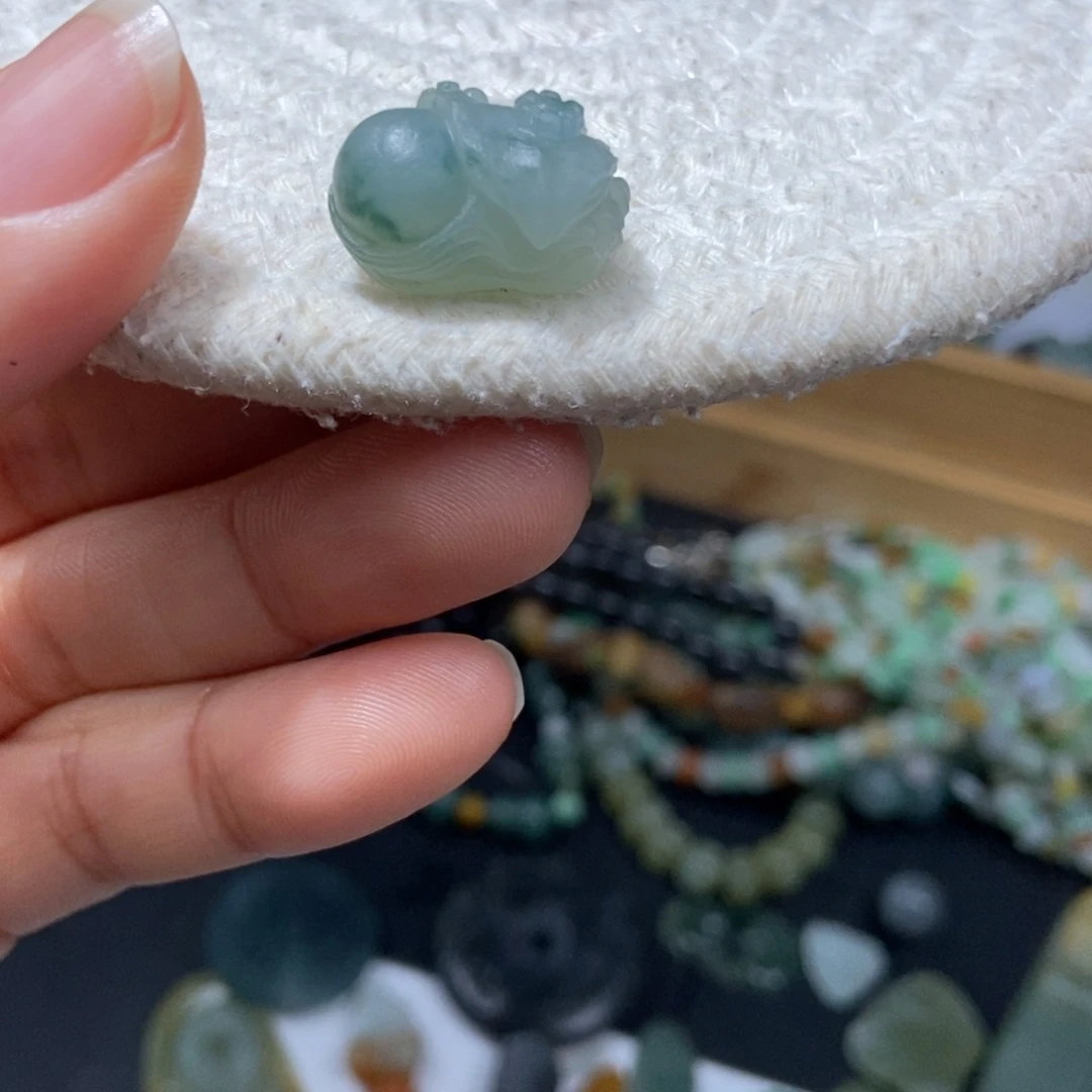 未镶嵌定制翡翠翡翠18.9*12.8^11.6