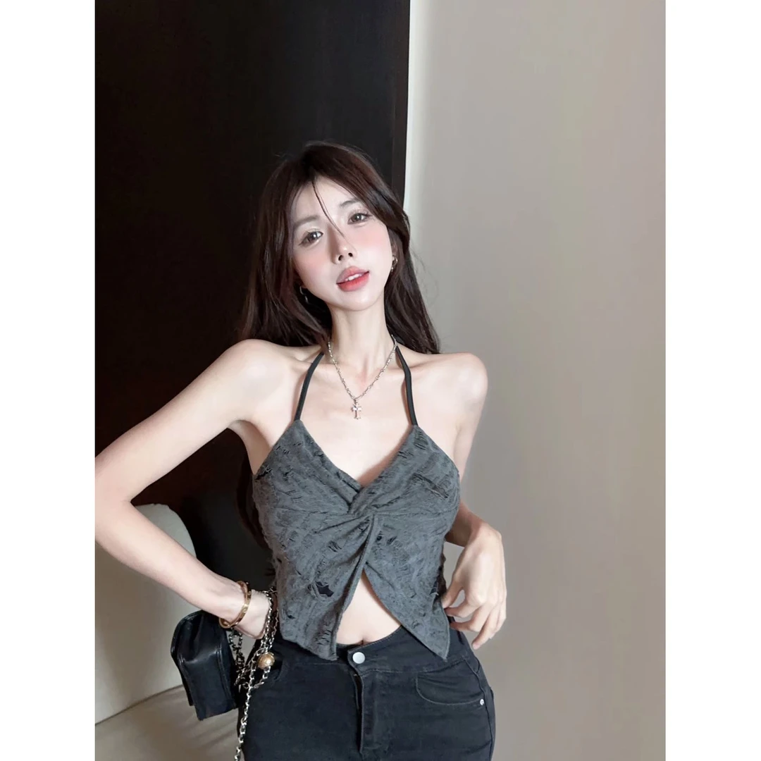 甜辣泰式小吊带上衣女短款秋冬外穿露脐扭结抹胸西装内搭背心女潮