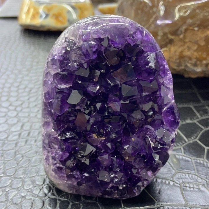 水晶紫晶镇未镶嵌