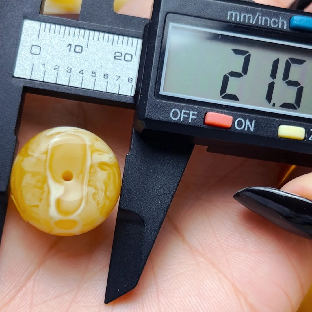 未镶嵌蜜蜡裸石21mm墩子 4.51g