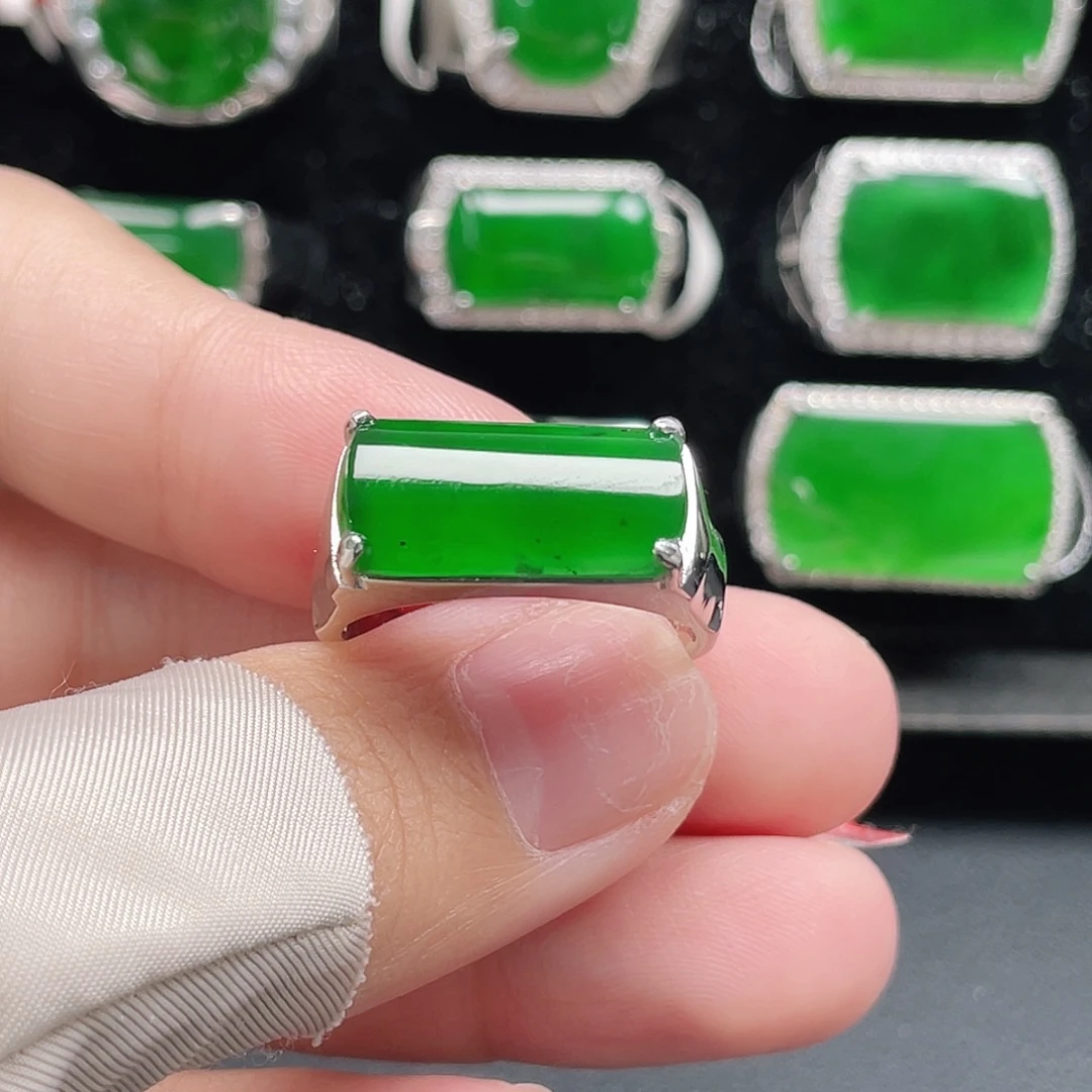 翡翠银S925镶嵌戒指天然A货翡翠没运费险4050