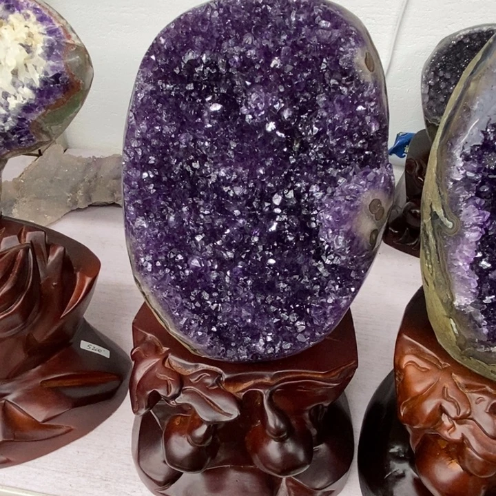 紫晶大型摆件（非配饰）未镶嵌