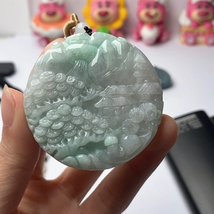 翡翠未镶嵌颈饰翡翠