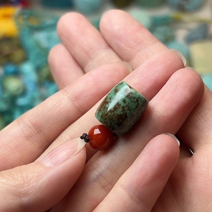 南红玛瑙未镶嵌颈饰