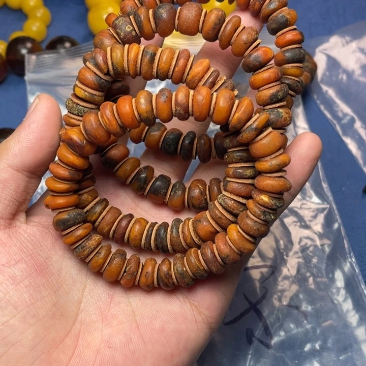 未镶嵌琥珀珠宝奇石