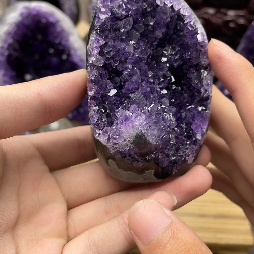 未镶嵌大型摆件（非配饰）紫晶