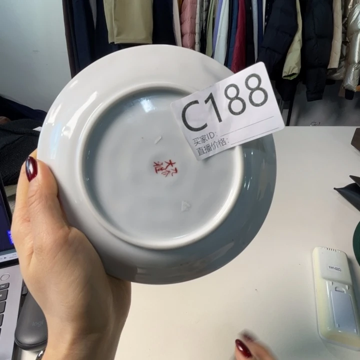 瓷片188卡其色？？？？？？？？？？？