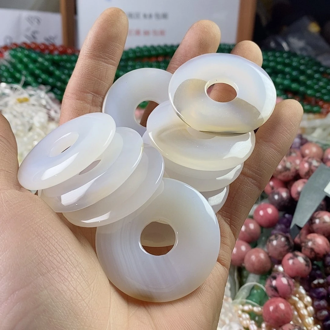 玛瑙/玉髓珠宝半成品合金随机一个白玛瑙平安扣40mm