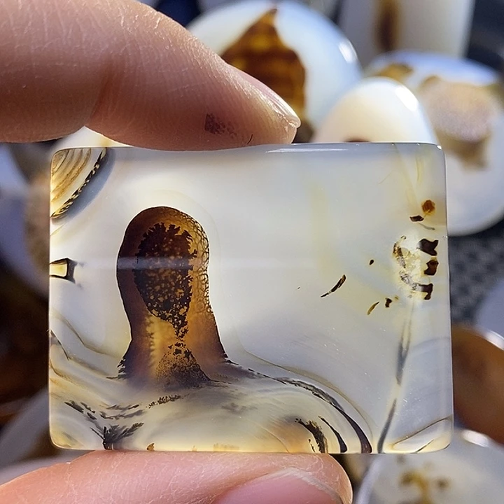 未镶嵌颈饰玛瑙/玉髓梦**裳