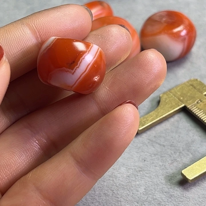 颈饰琉璃柠*琉璃………..