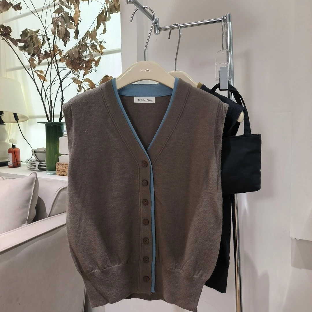 【DUOMI】新款时尚休闲韩版休闲v领撞色针织马甲D3501