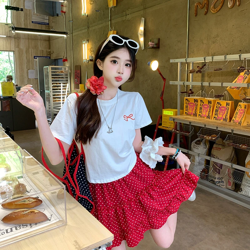 大码胖mm韩版高腰显瘦白搭波点半身裙女 5795