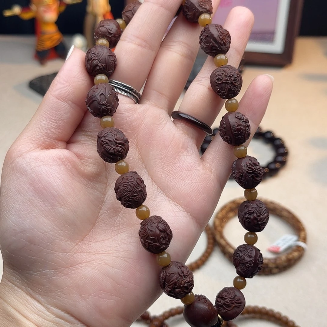 手串紫金鼠紫金鼠关公手持