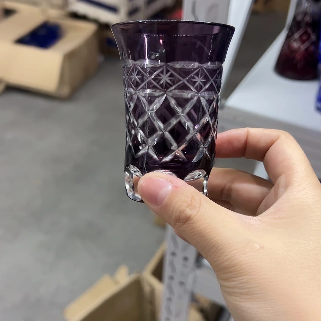 水晶玻璃平底款微瑕一个