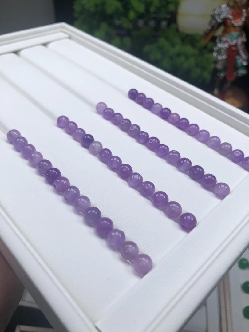 天然缅甸翡翠卡6+冰紫翡散珠一颗多样性发货