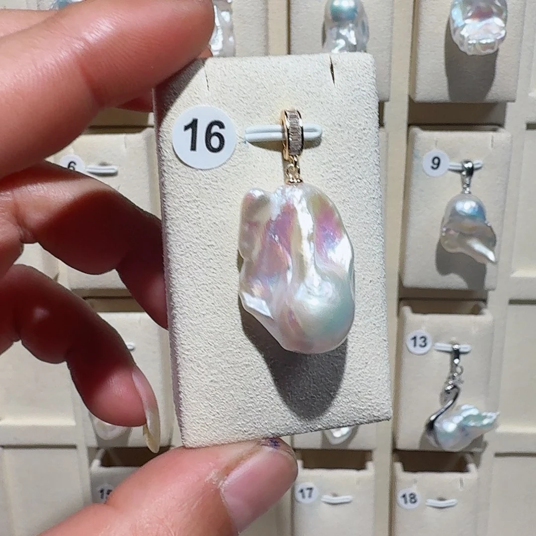 兔****淡水珍珠银S925镶嵌吊坠(不含链)