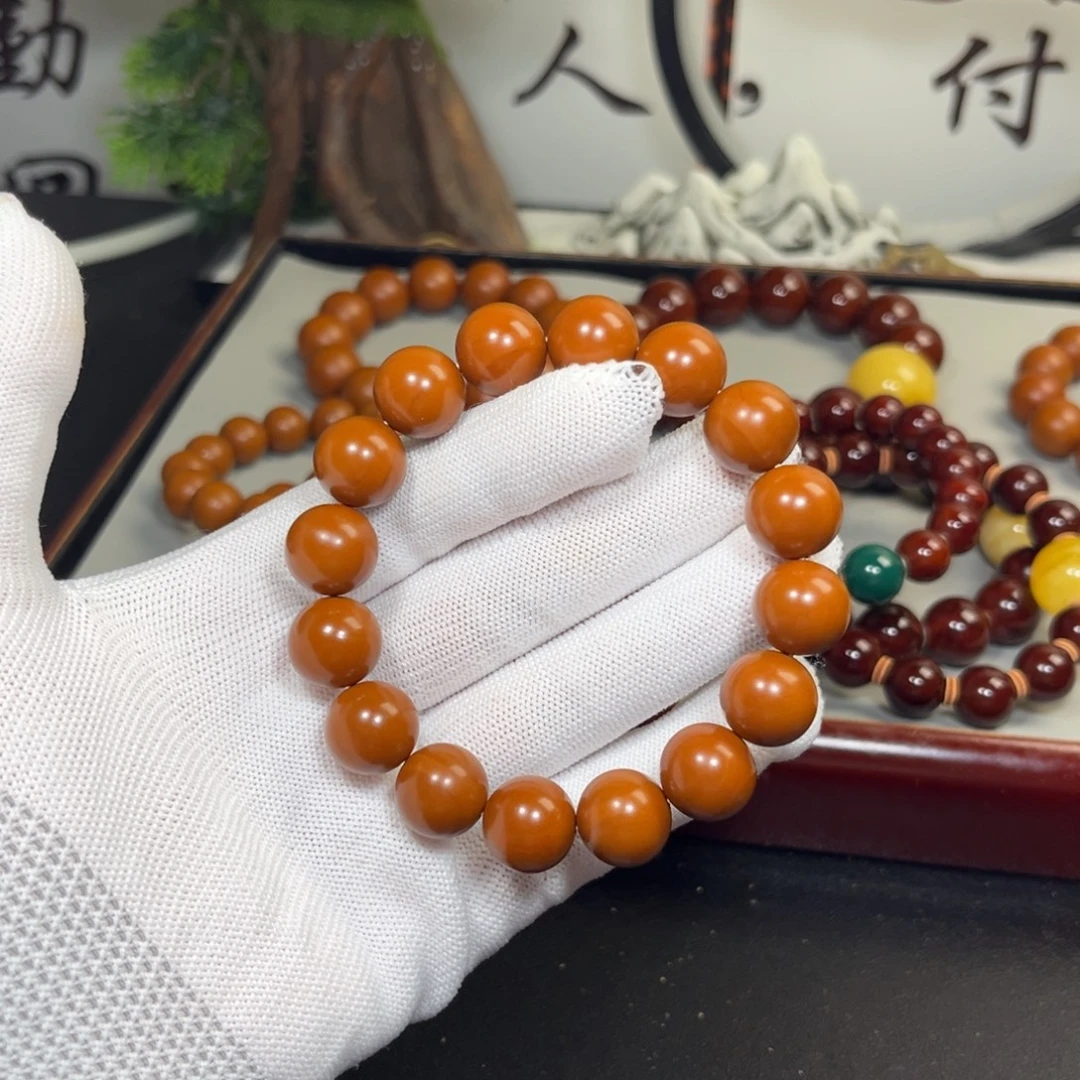 擎***天吊坠橄榄核1.38老树铁核精品