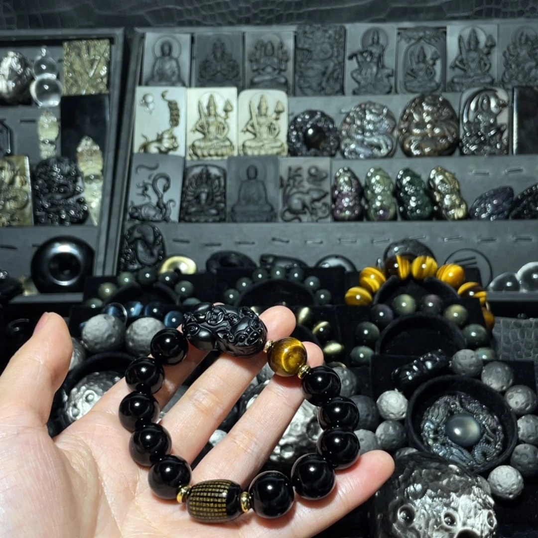 心***跃黑曜岩未镶嵌珠宝奇石