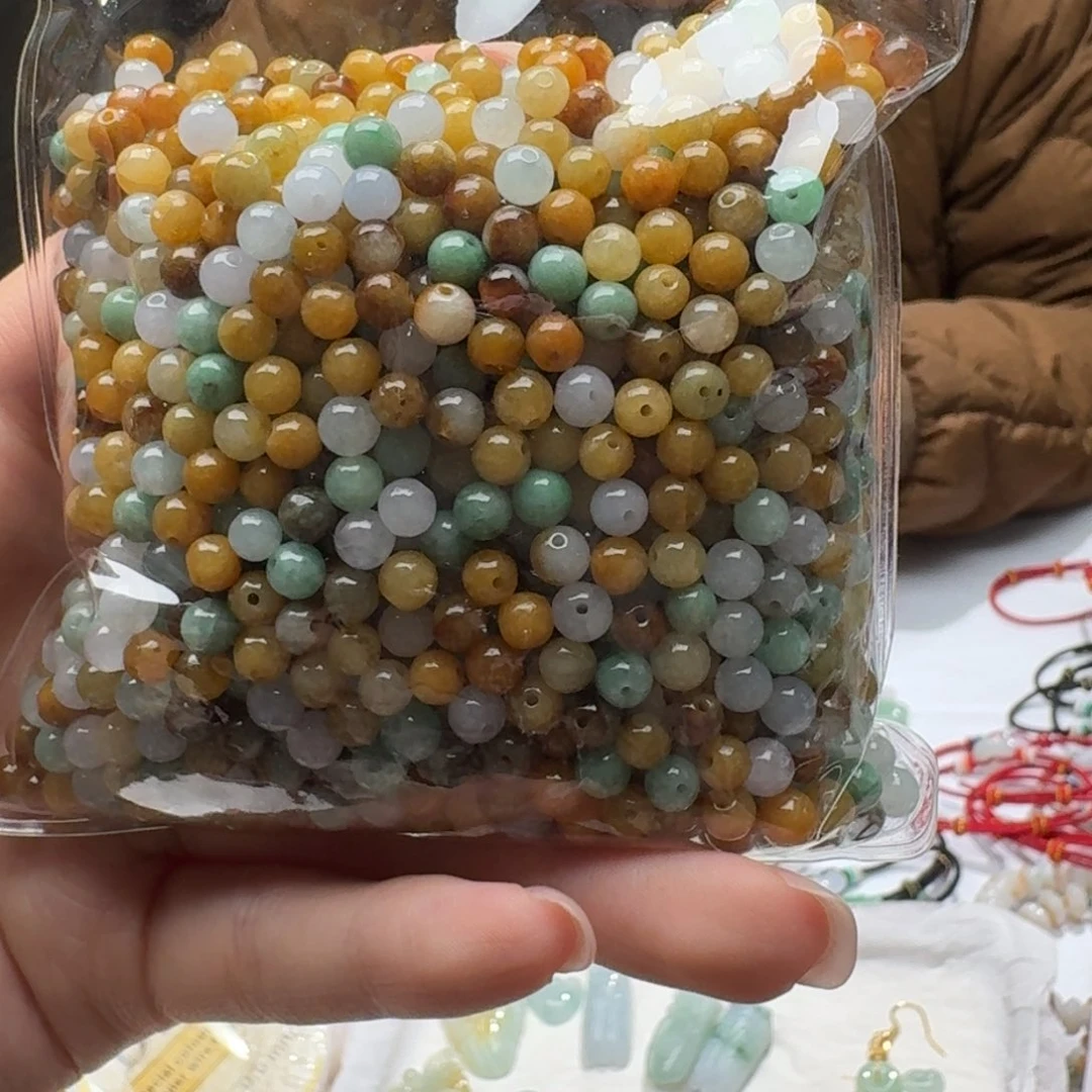 未镶嵌挂件翡翠福利50个，不包邮，拍一单邮费发货