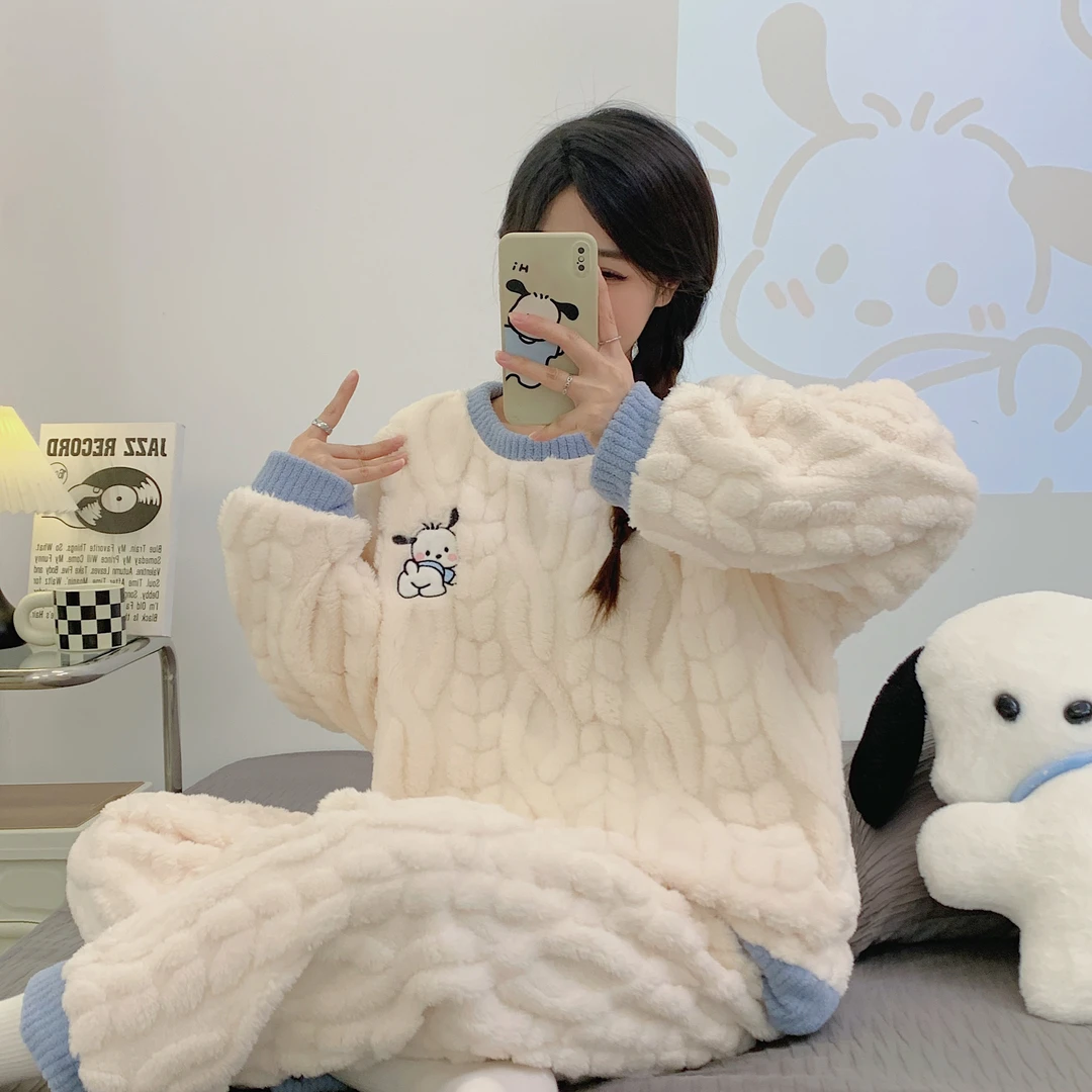 冬季法兰绒居家套装珊瑚绒睡衣女套装舒适秋冬季加绒加厚网红风