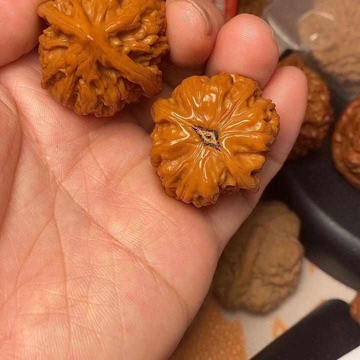 文玩核桃把件玉33